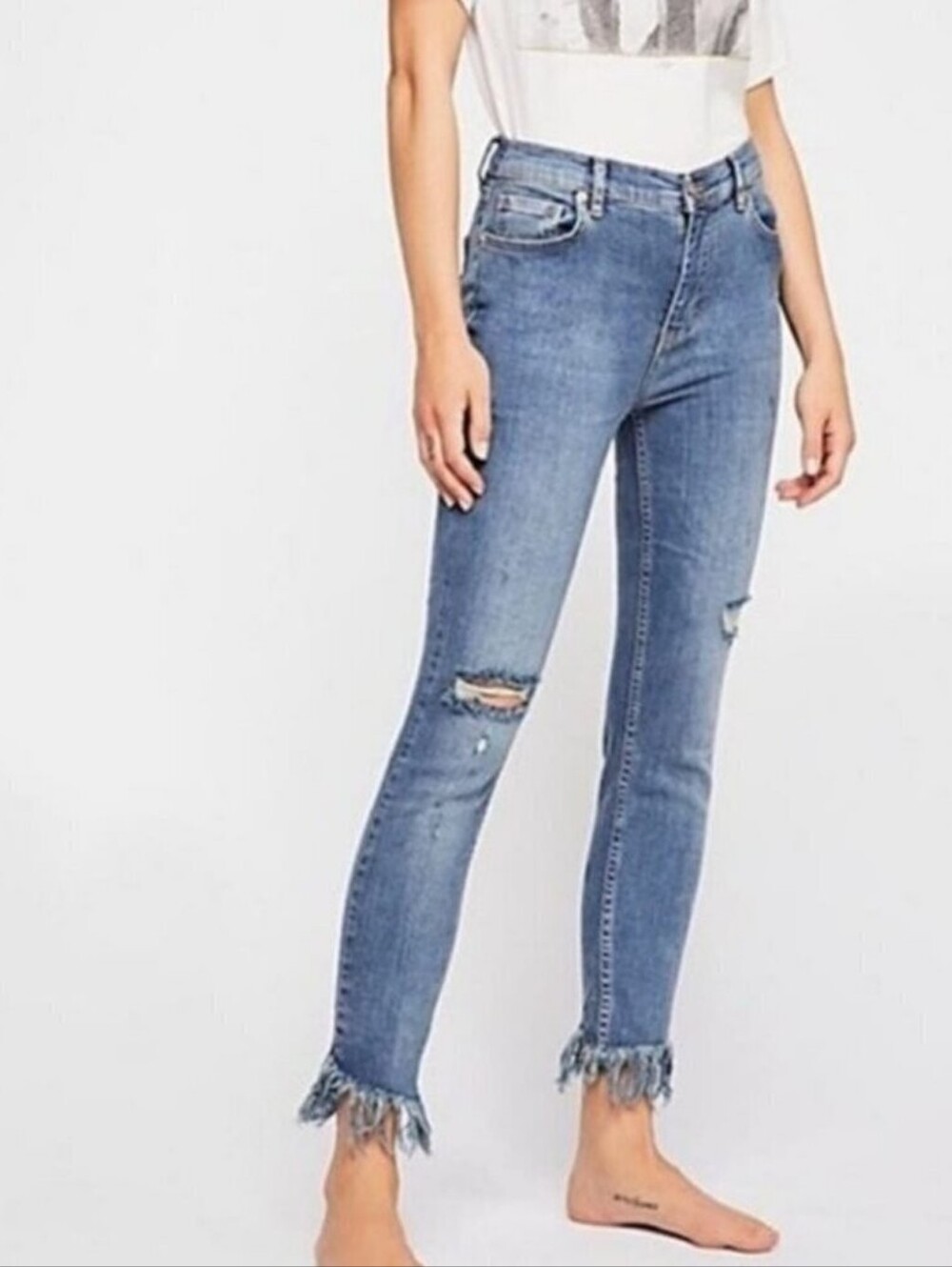Free People Great Heights Frayed Skinny Jeans 29S 29 Short